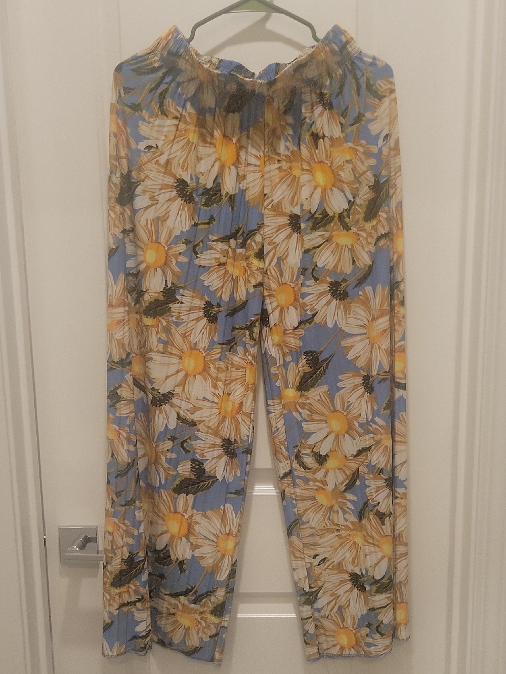 Blue Daisy Print Wide-Leg Pants